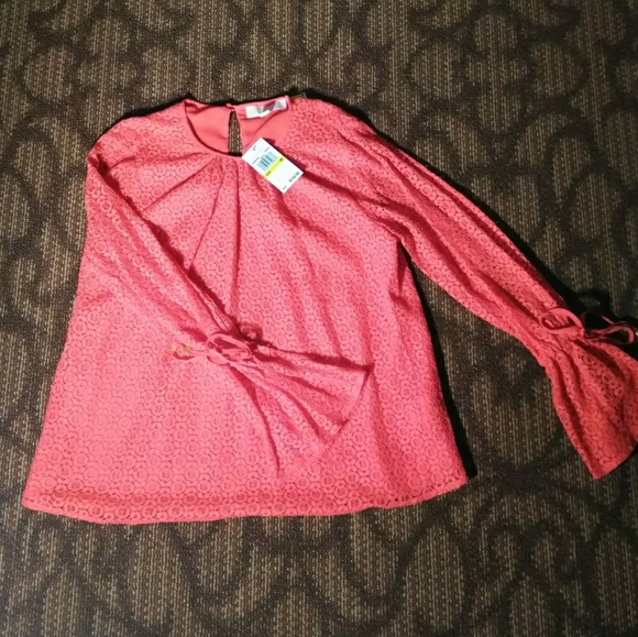 βοΈHPβοΈπΌMichael Kors Bell Sleeve Sangria Blouse - Picture 3 of 5